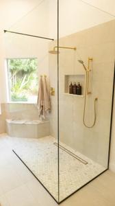 Bathroom Image of 5500 Sq.ft 6 BHK Independent House for sale in Sector 8 Chandigarh for Rs. 240000000