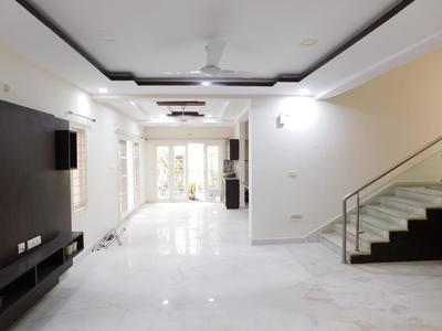 Hall Image of 3000 Sq.ft 5 BHK Villa for rent in Vasudeva Bloomfield Ecstasy, Osman Nagar Hyderabad for Rs. 60000