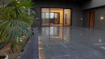 Image of 5000 Sq.ft 6 BHK Duplex for sale in Punjabi Bagh, New Delhi for Rs. 95000000