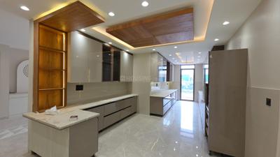 Kitchen Image of 4100 Sq.ft 4 BHK Builder Floor for sale in Green Field Colony Faridabad for Rs. 32000000