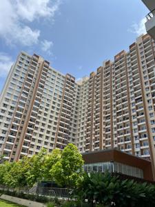 Image of 1300 Sq.ft 3 BHK Apartment / Flat for sale in K Raheja Sterling, Kondhwa, Pune for Rs. 13700000
