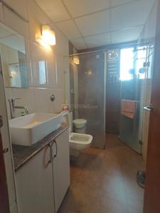 Bathroom Image of 2450 Sq.ft 3 BHK Apartment / Flat for rent in Sattva Luxuria, Malleswaram Bengaluru for Rs. 120000