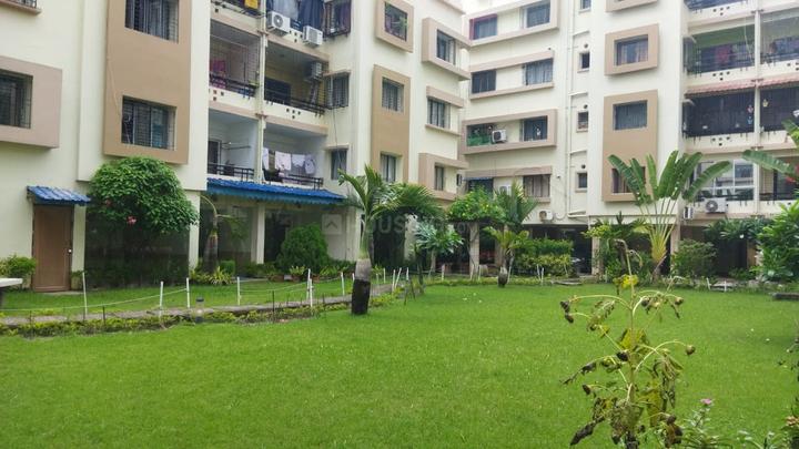 Eden Tolly Signature Main Image 1