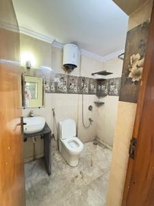 Image of 2000 Sq.ft 3 BHK Apartment / Flat for rent in Sector 18 Dwarka, New Delhi for Rs. 50000