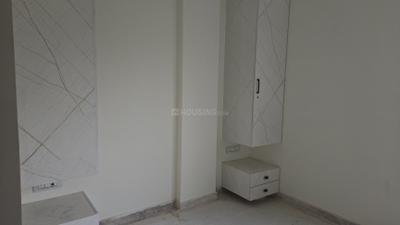 Bedroom Image of 950 Sq.ft 3 BHK Builder Floor for sale in Paschim Vihar New Delhi for Rs. 17500000
