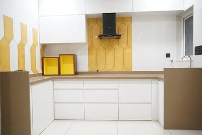 Kitchen Image of 1400 Sq.ft 3 BHK Apartment / Flat for sale in Shivam Eshanti Elegance, Bhayli Vadodara for Rs. 7500000