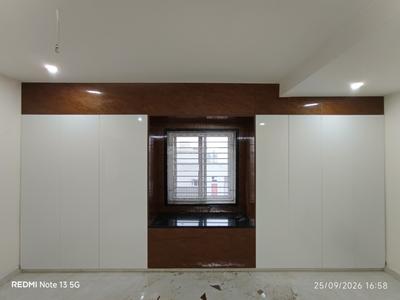 Bedroom Image of 1970 Sq.ft 3 BHK Apartment / Flat for sale in Nidamanuru Vijayawada for Rs. 8000000