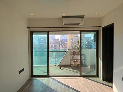 Bedroom Image of 2800 Sq.ft 4 BHK Apartment / Flat for sale in Santacruz West Mumbai for Rs. 115000000