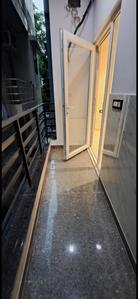 Balcony Image of 850 Sq.ft 2 BHK Builder Floor for sale in Vikaspuri New Delhi for Rs. 14000000