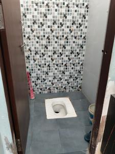 Bathroom Image of 1141 Sq.ft 2 BHK Apartment / Flat for sale in Dindoli Surat for Rs. 3600000