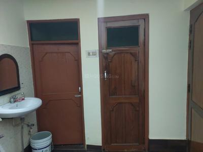 Bathroom Image of 1000 Sq.ft 3 BHK Builder Floor for rent in Avas Vikas Colony Hardoi for Rs. 12000