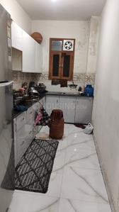 Kitchen Image of 1600 Sq.ft 3 BHK Apartment / Flat for sale in Defence Enclave, Sector 44 Noida for Rs. 8000000