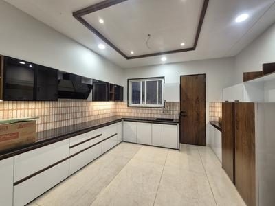 Kitchen Image of 3300 Sq.ft 4 BHK Independent House for sale in Mahalakshmi Nagar Indore for Rs. 33500000