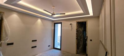 Bedroom Image of 1800 Sq.ft 3 BHK Builder Floor for sale in Defence Colony New Delhi for Rs. 95000000