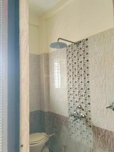 Bathroom Image of 1000 Sq.ft 2 BHK Apartment / Flat for rent in Azamshah Layout Nagpur for Rs. 16500