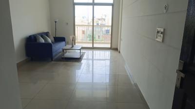 Living Room Image of 1505 Sq.ft 3 BHK Apartment / Flat for sale in Mahagun Mascot, Crossings Republik Ghaziabad for Rs. 12000000