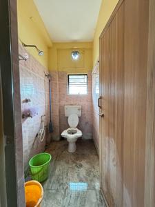 Bathroom Image of 840 Sq.ft 2 BHK Apartment / Flat for sale in Boral Kolkata for Rs. 3200000