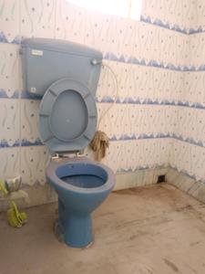 Common Bathroom Image of 1376 Sq.ft 3 BHK Apartment / Flat for sale in Jadavpur Kolkata for Rs. 6500000