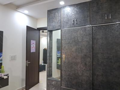 Bedroom Image of 1250 Sq.ft 3 BHK Builder Floor for sale in Ramesh Nagar New Delhi for Rs. 25000000
