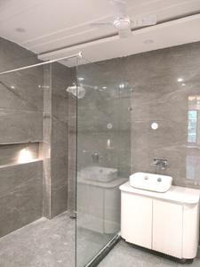 Common Bathroom Image of 3150 Sq.ft 4 BHK Builder Floor for sale in Sector 85 Faridabad for Rs. 32000000