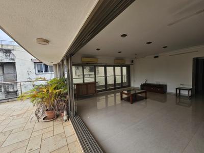 Balcony Image of 2500 Sq.ft 3 BHK Apartment / Flat for sale in Santacruz West Mumbai for Rs. 105000000