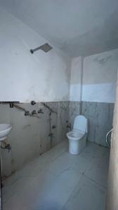 Bathroom Image of 1300 Sq.ft 3 BHK Builder Floor for rent in Buddhi Vihar Moradabad for Rs. 13000
