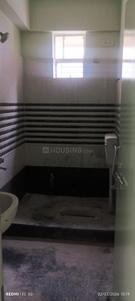 Bathroom Image of 1250 Sq.ft 2 BHK Apartment / Flat for rent in Saraidhella Dhanbad for Rs. 9500