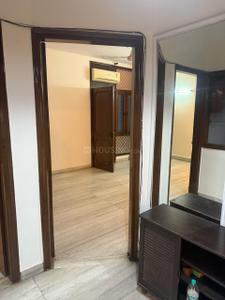 Bedroom Image of 1800 Sq.ft 3 BHK Builder Floor for rent in Greater Kailash New Delhi for Rs. 86000