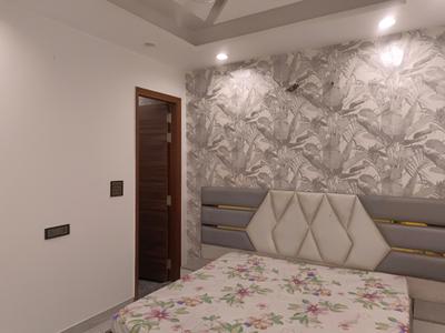 Bedroom Image of 1350 Sq.ft 4 BHK Apartment / Flat for sale in Sector 38 Rohini New Delhi for Rs. 11000000
