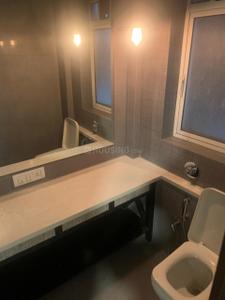 Image of 1300 Sq.ft 3 BHK Apartment / Flat for sale in Khar West, Mumbai for Rs. 67500000