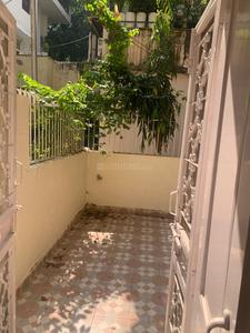 Balcony Image of 1600 Sq.ft 4 BHK Apartment / Flat for sale in Nilgiri Apartments, Alaknanda New Delhi for Rs. 40000000