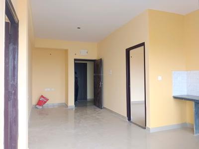 Living Room Image of 939 Sq.ft 3 BHK Apartment / Flat for rent in Gems City, Uttar Kazirhat Kolkata for Rs. 14000