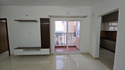 Living Room Image of 875 Sq.ft 2 BHK Apartment / Flat for rent in Prestige Primrose Hills Ph I, Uttarahalli -Manavarthekaval Bengaluru for Rs. 31499