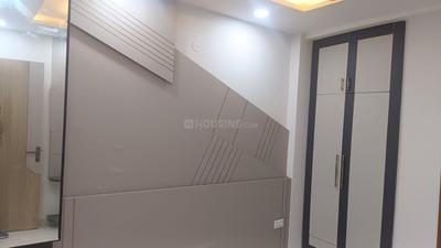 Bedroom Image of 980 Sq.ft 3 BHK Builder Floor for rent in Uttam Nagar New Delhi for Rs. 25000
