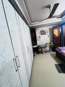 Image of 1000 Sq.ft 3 BHK Apartment / Flat for sale in Mahavir Enclave, New Delhi for Rs. 7500000