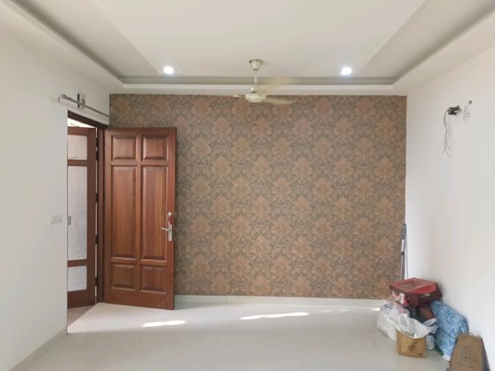 Sainik Colony, Sector 49 Main Image 1