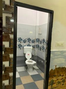 Bathroom Image of 1400 Sq.ft 3 BHK Duplex for rent in Madhuban Extension Chittorgarh for Rs. 12000