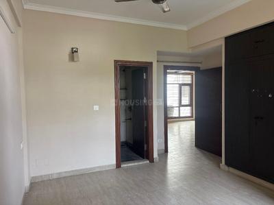 Bedroom Image of 5500 Sq.ft 6 BHK Villa for sale in BHEL Township, Sector 17 Noida for Rs. 149500000