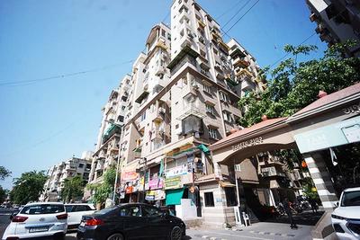 Image of 945 Sq.ft 2 BHK Apartment / Flat for sale in Ghatlodiya, Ahmedabad for Rs. 5500000