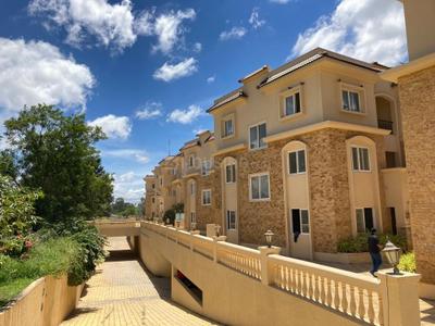 4 BHK Villa