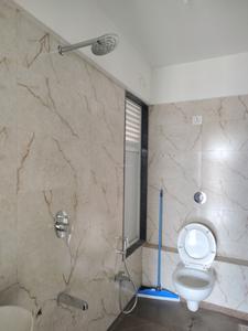 Common Bathroom Image of 505 Sq.ft 1 BHK Apartment / Flat for rent in Squarefeet Imperial Square, Kasarvadavali Thane for Rs. 15000