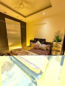Bedroom Image of 1440 Sq.ft 3 BHK Builder Floor for sale in Chittaranjan Park New Delhi for Rs. 36500000
