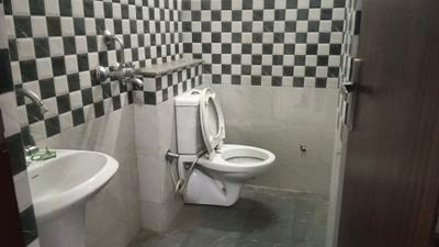 Bathroom Image of 1000 Sq.ft 2 BHK Apartment / Flat for sale in Krishna Dwarkesh Grand Villa, Kundol Agra for Rs. 3299000