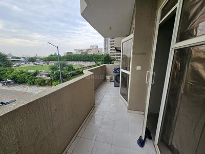 Balcony Image of 680 Sq.ft 2 BHK Apartment / Flat for rent in Pyramid Pride, Sector 76 Gurgaon for Rs. 18000