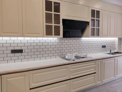 Kitchen Image of 5000 Sq.ft 5 BHK Villa for rent in Unitech Nirvana Country, Sector 50 Gurgaon for Rs. 300000