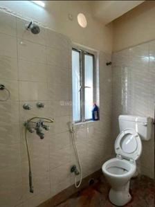 Bathroom Image of 1350 Sq.ft 3 BHK Apartment / Flat for sale in Kalighat Kolkata for Rs. 17000000