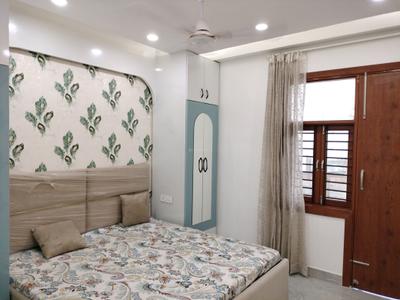 Bedroom Image of 1500 Sq.ft 4 BHK Builder Floor for sale in Suraj Vihar New Delhi for Rs. 14500000