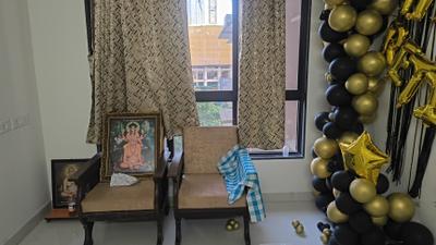 Living Room Image of 600 Sq.ft 2 BHK Apartment / Flat for rent in Dadar East Mumbai for Rs. 54000