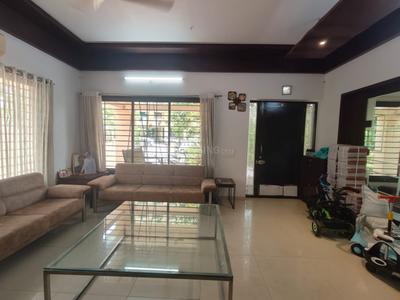 Hall Image of 2700 Sq.ft 4 BHK Independent House for sale in Ambawadi Ahmedabad for Rs. 55000000
