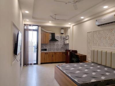 1 RK Independent Builder Floor